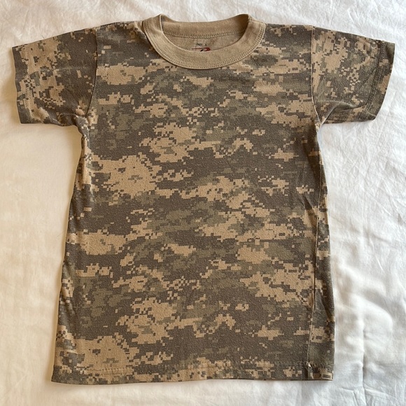 Camo Shirt - Picture 1 of 3